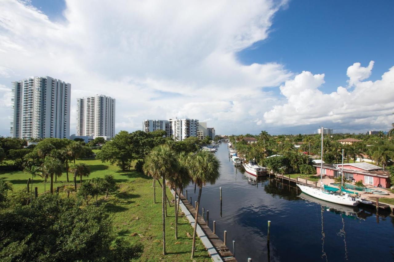 Hotel Club Wyndham Santa Barbara Pompano Beach Zewnętrze zdjęcie